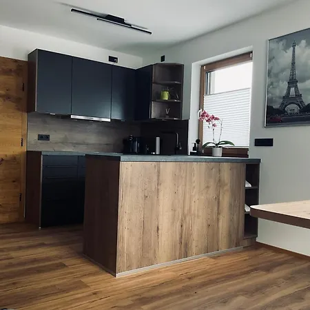 Alpenglueck Apartment